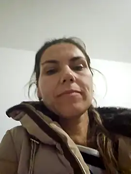 Snapshot of FeliciaKrige chatting on 10-29-25, 09:27 FeliciaKrige online show from 10-29-25, 09:27