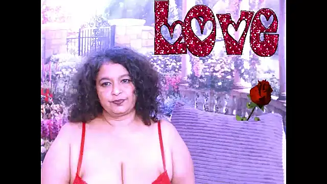 Snapshot of indianstar75 chatting on 02-14-25, 09:56 indianstar75 online show from 02-14-25, 09:56