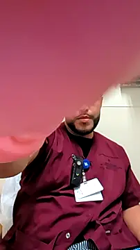 Snapshot of gardy8585 chatting on 12-23-25, 09:07 gardy8585 online show from 12-23-25, 09:07