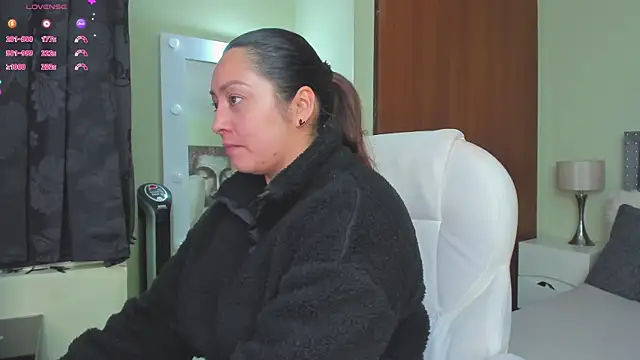 Kyllie B online show from 02-18-25, 02:27