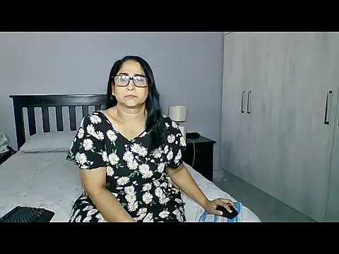 Indiankushy online show from 06-18-26, 11:58