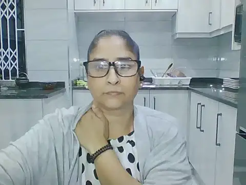 Indiankushy online show from 06-26-26, 04:55