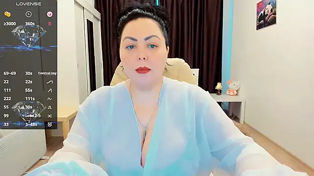 Nina Hopper online show from 03-13-25, 12:13