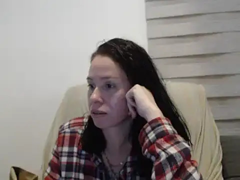 Snapshot of Venusluxodomme chatting on 03-02-26, 07:15 Venusluxodomme online show from 03-02-26, 07:15