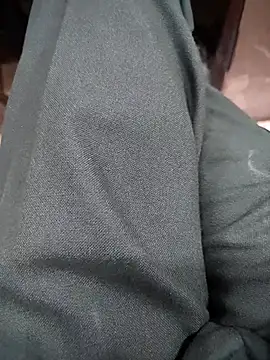 Snapshot of rocksred1 chatting on 09-09-25, 08:08 rocksred1 online show from 09-09-25, 08:08