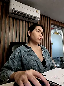 sara kimoo online show from 11-19-25, 07:14