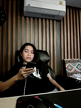 sara kimoo online show from 11-23-25, 01:44