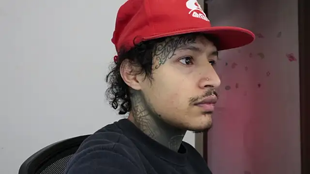 trieone online show from 02-02-26, 12:37