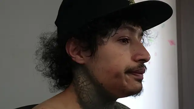 trieone online show from 04-04-26, 02:03