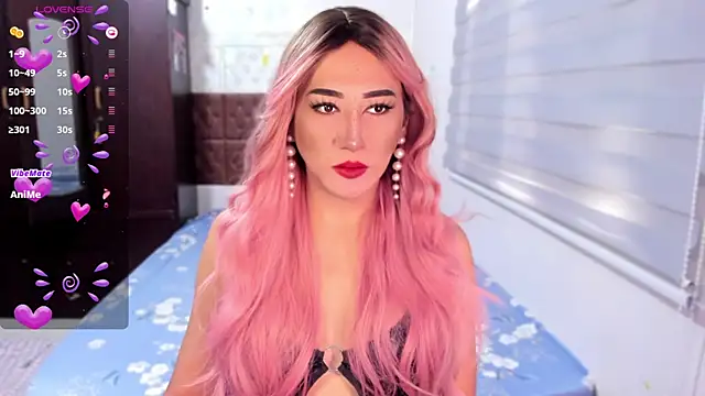 ShainaMori online show from 09-22-25, 04:14