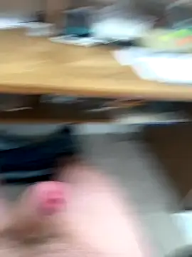 Snapshot of toyotagts chatting on 11-27-25, 05:04 toyotagts online show from 11-27-25, 05:04