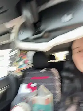 Snapshot of lolabunny9 chatting on 12-28-24, 08:36 lolabunny9 online show from 12-28-24, 08:36