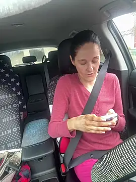 Snapshot of lolabunny9 chatting on 03-17-25, 12:46 lolabunny9 online show from 03-17-25, 12:46