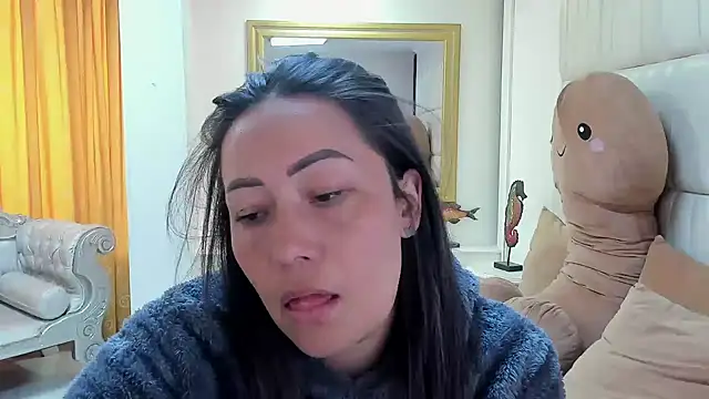 gaby trent online show from 02-03-25, 01:51