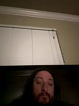 Snapshot of Dw8584 chatting on 12-14-25, 07:47 Dw8584 online show from 12-14-25, 07:47