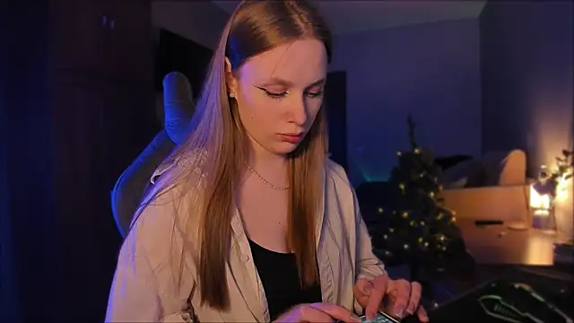 Rachel Ro online show from 12-27-24, 07:14