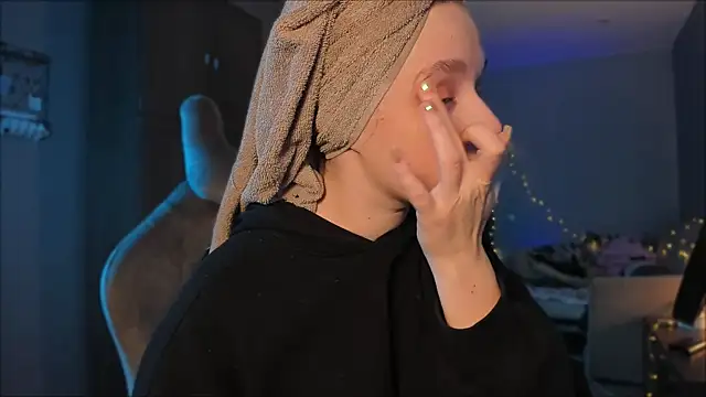 Rachel Ro online show from 01-21-25, 06:11