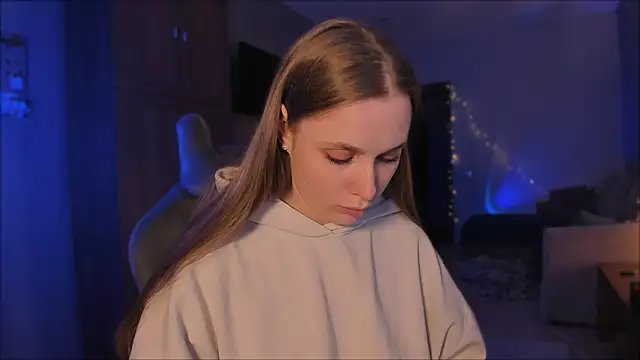 Rachel Ro online show from 01-24-25, 03:02