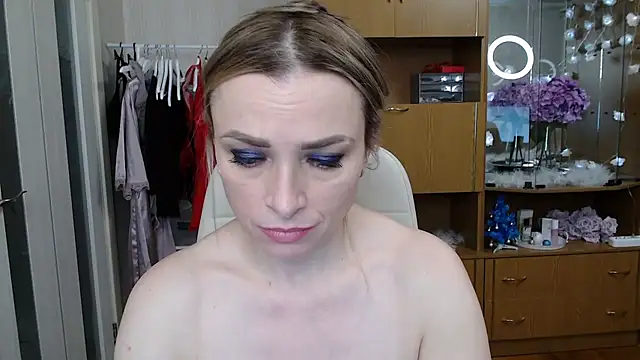 Snapshot of Mika_Passion chatting on 12-30-24, 11:04 Mika Passion online show from 12-30-24, 11:04