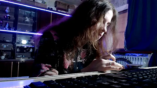 pa1e pr1ncess online show from 04-21-26, 06:31