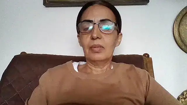 Snapshot of silla chatting on 11-19-25, 12:05 silla online show from 11-19-25, 12:05