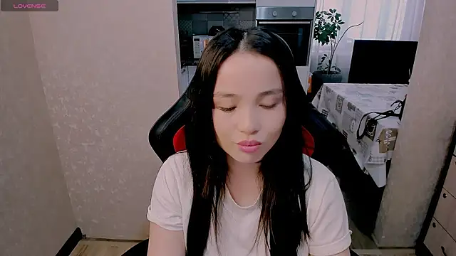 AyaMoon online show from 11-19-25, 04:56