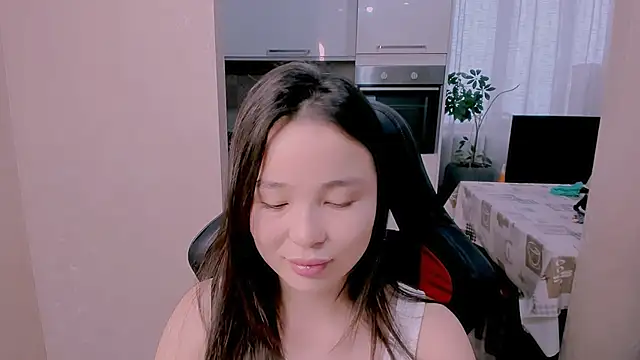 AyaMoon online show from 12-16-25, 04:50