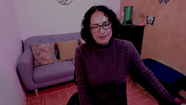 Snapshot of scarlet_wet chatting on 11-11-25, 01:16 scarlet wet online show from 11-11-25, 01:16