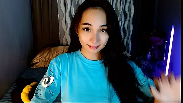 SweetLilly 18 online show from 04-26-26, 03:15