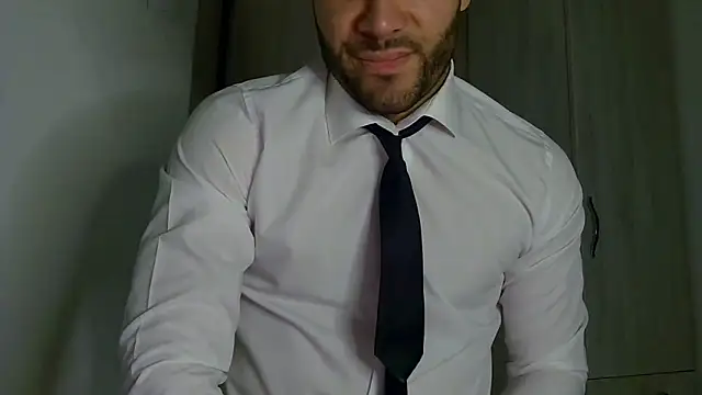 Justynn1 online show from 12-05-25, 06:44