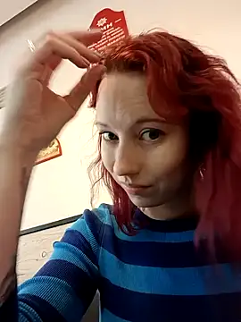 Frost foxy online show from 03-03-25, 06:37