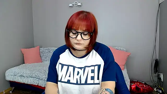 Estheri online show from 02-18-25, 07:54