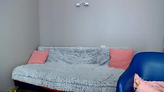 Estheri online show from 03-14-25, 02:19