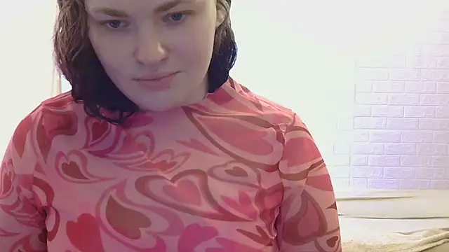 AliceForLoveOh online show from 05-30-26, 06:21