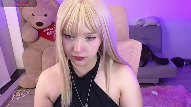 Snapshot of KuroChan420 chatting on 05-23-26, 03:01 KuroChan420 online show from 05-23-26, 03:01