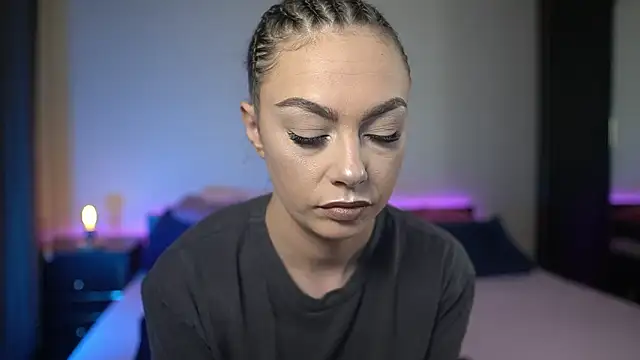 TiffanyPierce online show from 02-03-26, 09:09