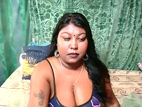 Snapshot of indianmermaid chatting on 02-21-26, 10:38 indianmermaid online show from 02-21-26, 10:38