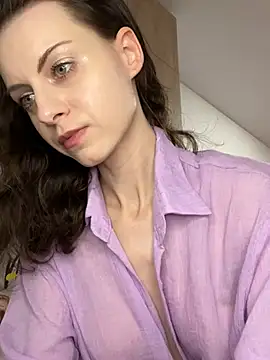 Snapshot of MissAnuta chatting on 03-01-26, 06:32 MissAnuta online show from 03-01-26, 06:32