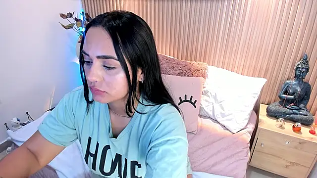 AMELIE xx online show from 01-09-25, 04:39