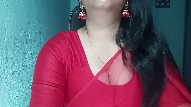 Snapshot of YourModhu chatting on 04-12-26, 05:29 YourModhu online show from 04-12-26, 05:29