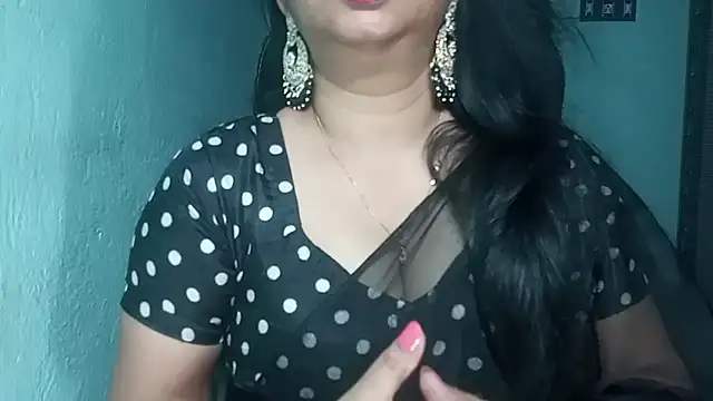 Snapshot of YourModhu chatting on 05-14-26, 05:53 YourModhu online show from 05-14-26, 05:53