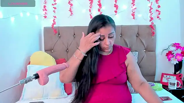 SexxyPamela online show from 02-05-25, 07:42