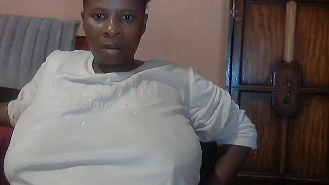 Snapshot of Choco-Coco10 chatting on 02-04-26, 02:50 Choco-Coco10 online show from 02-04-26, 02:50