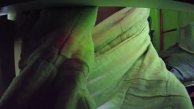 Snapshot of Walltaz chatting on 01-13-26, 03:01 Walltaz online show from 01-13-26, 03:01