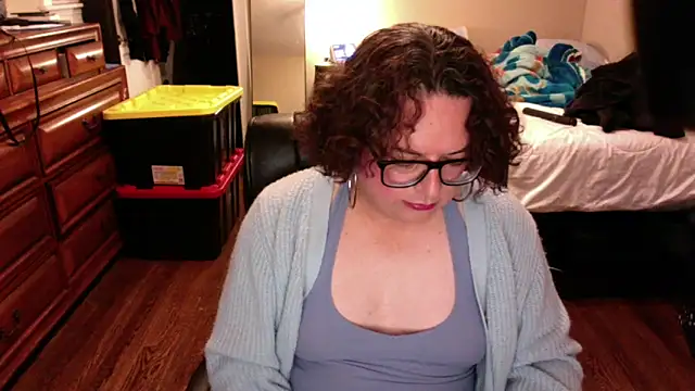 Snapshot of SelenaVianca chatting on 12-01-25, 02:27 SelenaVianca online show from 12-01-25, 02:27