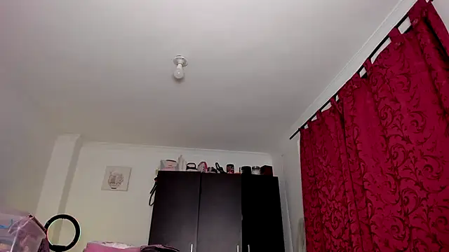 Snapshot of AlondraDiossa03 chatting on 01-22-25, 09:10 AlondraDiossa03 online show from 01-22-25, 09:10