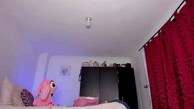 Snapshot of AlondraDiossa03 chatting on 01-24-25, 08:00 AlondraDiossa03 online show from 01-24-25, 08:00