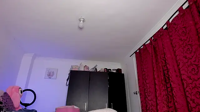 Snapshot of AlondraDiossa03 chatting on 01-24-25, 11:02 AlondraDiossa03 online show from 01-24-25, 11:02