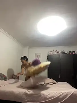 Snapshot of AlondraDiossa03 chatting on 01-25-25, 08:42 AlondraDiossa03 online show from 01-25-25, 08:42