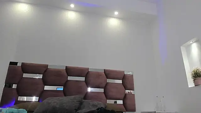 Snapshot of AlondraDiossa03 chatting on 02-20-25, 08:58 AlondraDiossa03 online show from 02-20-25, 08:58